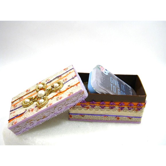 Handcrafted Keepsake Jewelry Trinket Prayer Box for Mementos Photos Desk Items - Picture 6 of 8